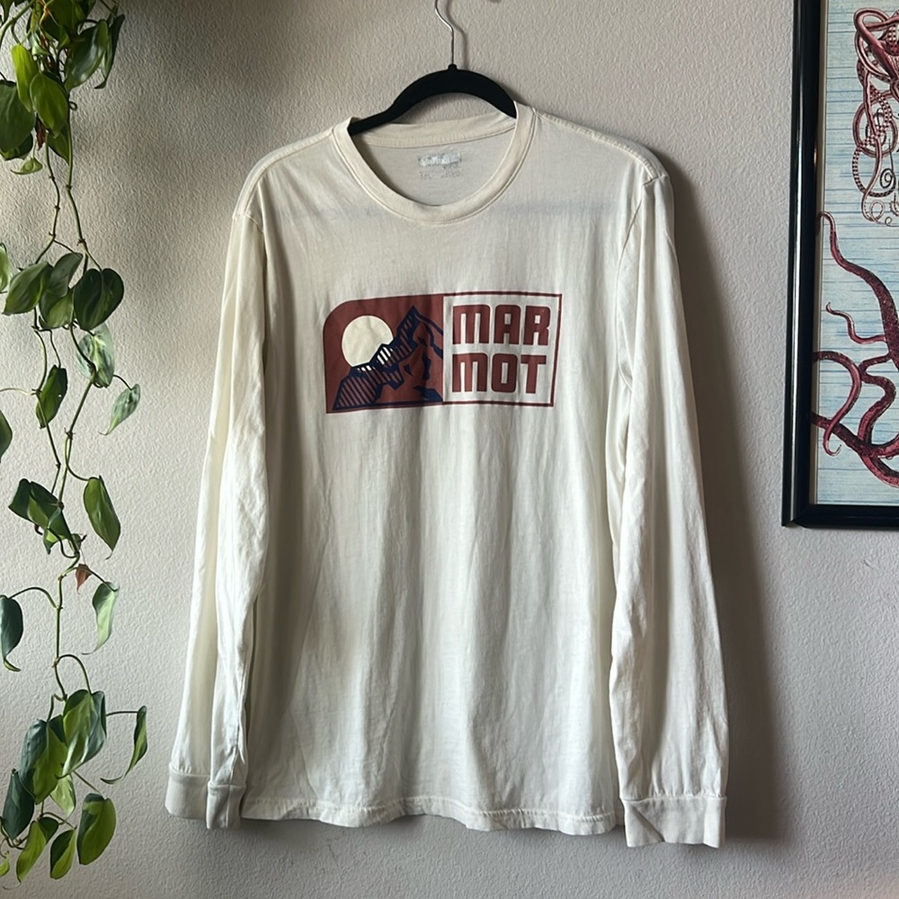 **Marmot Cream Beige Long Sleeve T-Shirt (Size Medium)**